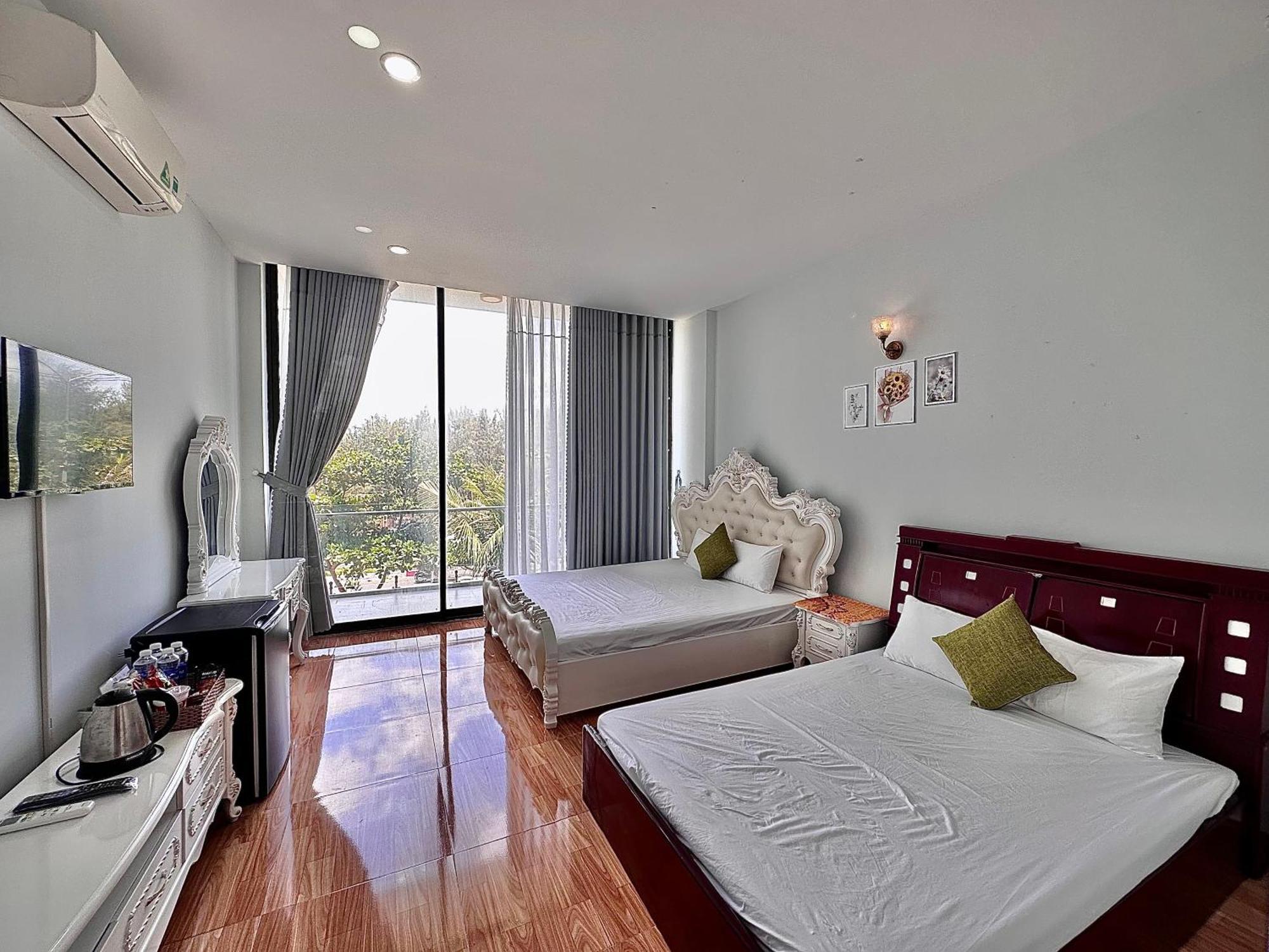 Royal Homestay Tuy Hoa Exterior photo